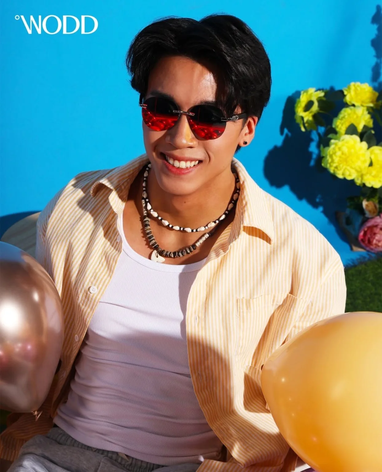 Neron Zach modeling sunglasses
